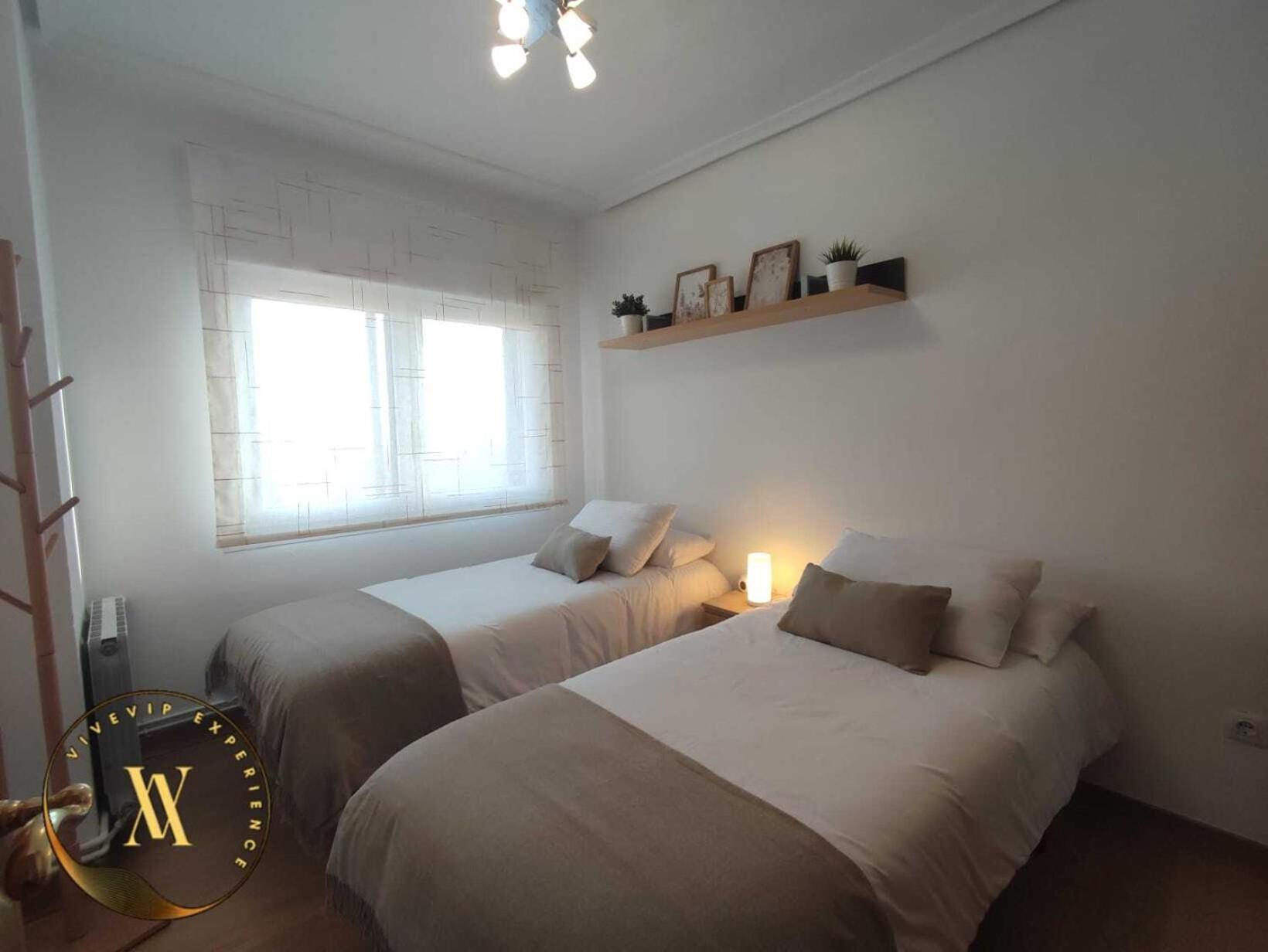 Apartamento Para 5-6 Personas - Las Vistillas Apartment Сан Висенте де ла Сонсиера Екстериор снимка