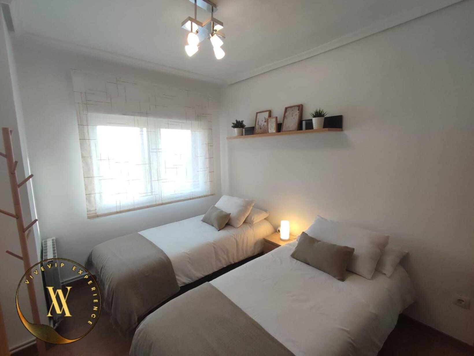 Apartamento Para 5-6 Personas - Las Vistillas Apartment Сан Висенте де ла Сонсиера Екстериор снимка